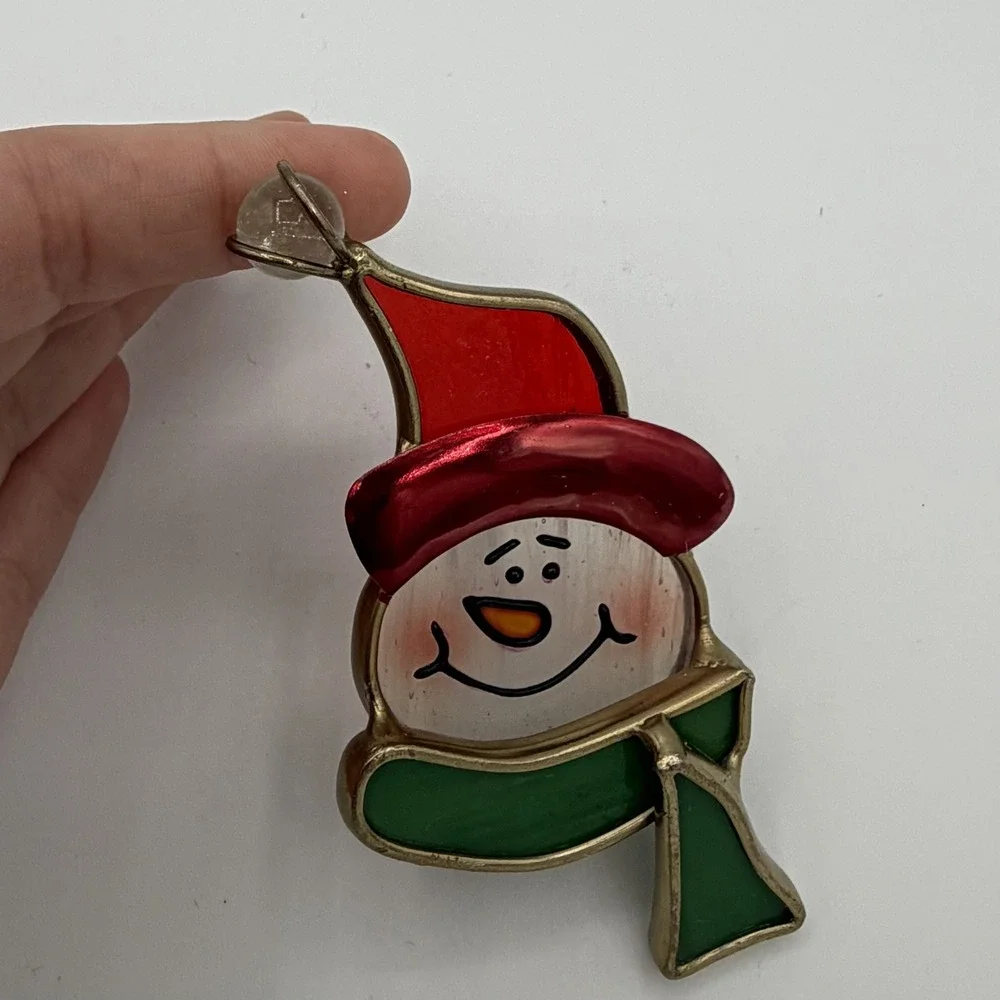 VTG Stained Glass Snowman Christmas Ornament Holiday Decor Red Hat Green Scarf‎